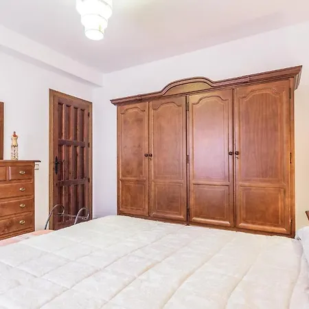 Amazing In Costa With Wifi Holiday home *